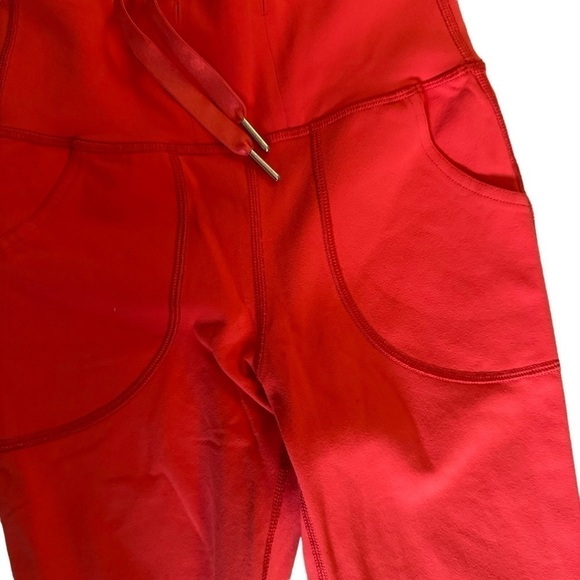 COPY - Lululemon full length legging size 2 with pockets and adjustable waist - Picture 3 of 6